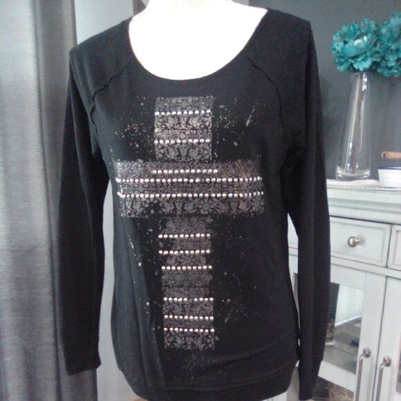 Rock & Republic Top - Picture 1 of 5